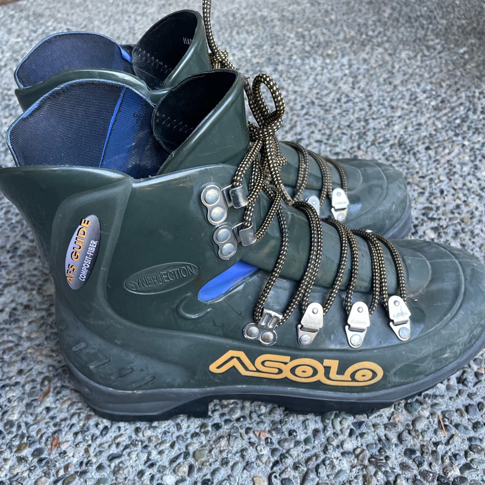 Asolo AFS Guide Mountaineering Boots